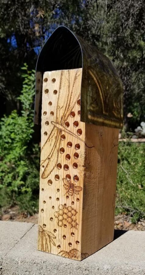 abri insecte en bois