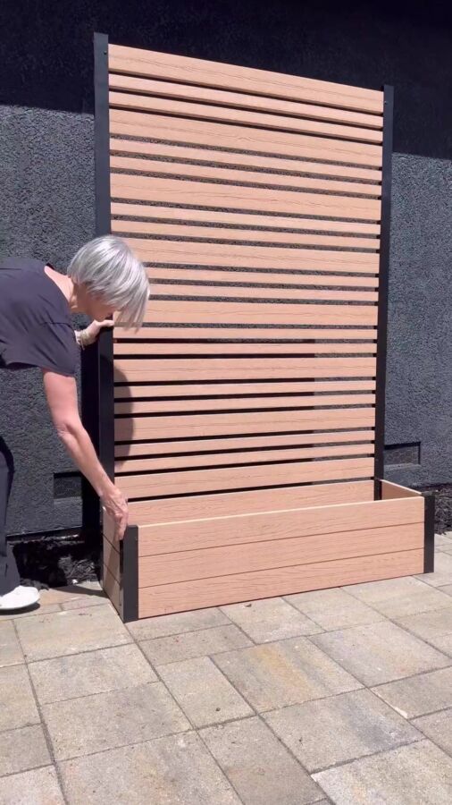 Design panneau bois extérieur