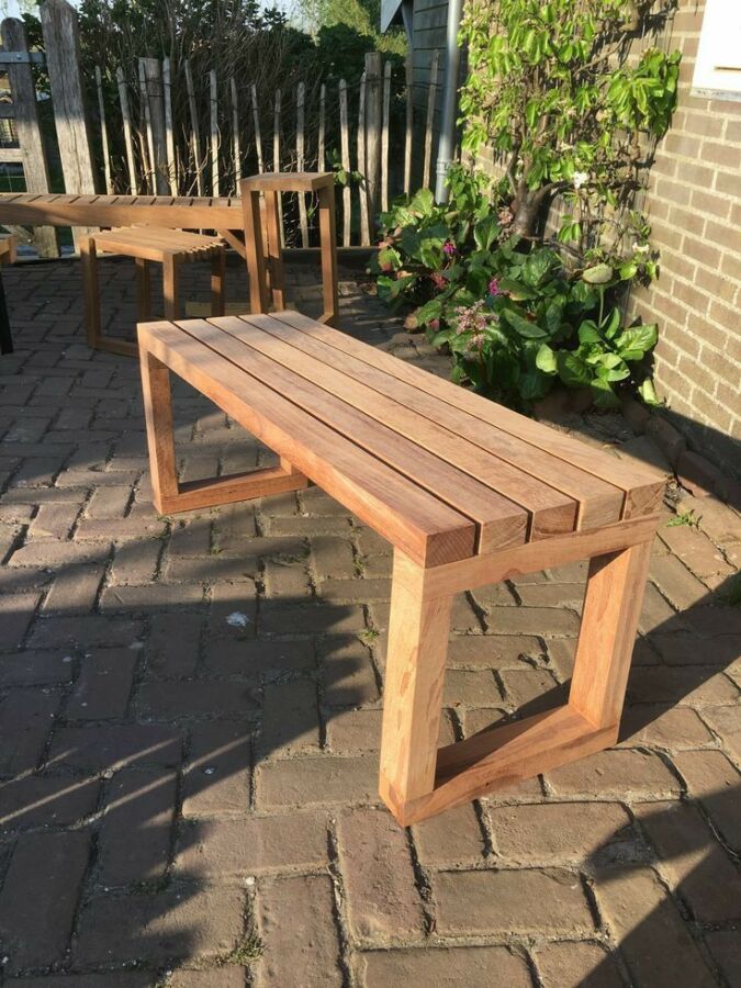 Banc en bois jardin