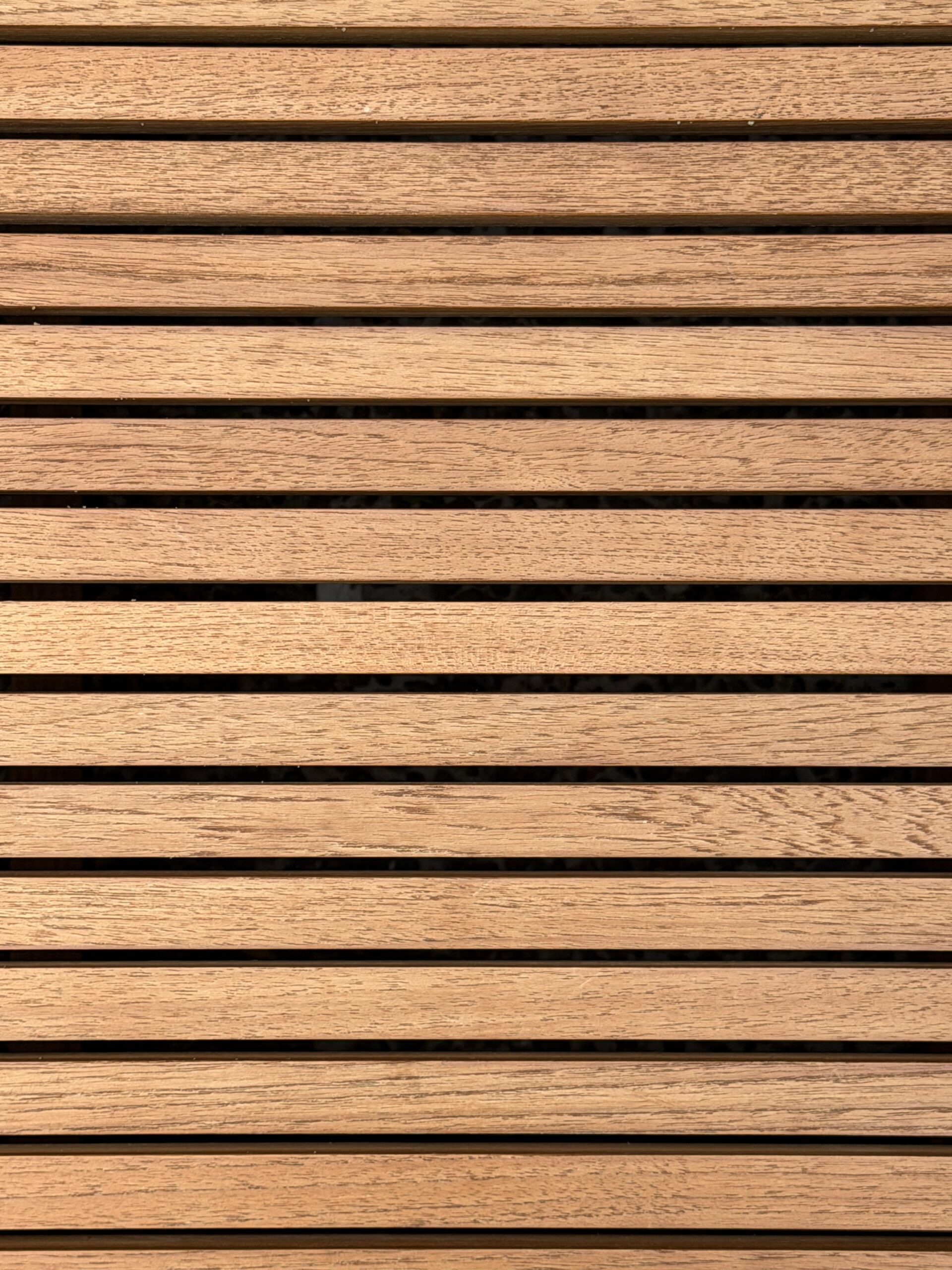 Structure lambourde exotique