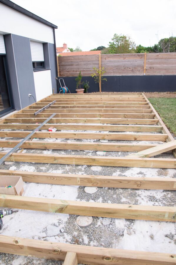 Projet terrasse bois réussi