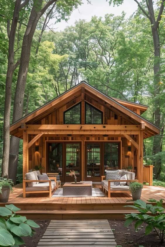 Moderne maison bois compacte